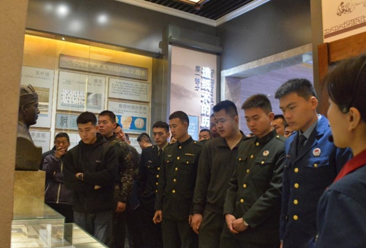 2024年3月22日临淄区退役士兵“就业直通车”活动走进AG庄闲集团